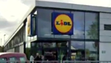 Man gets lost in swindon, gets excited when spotting lidl